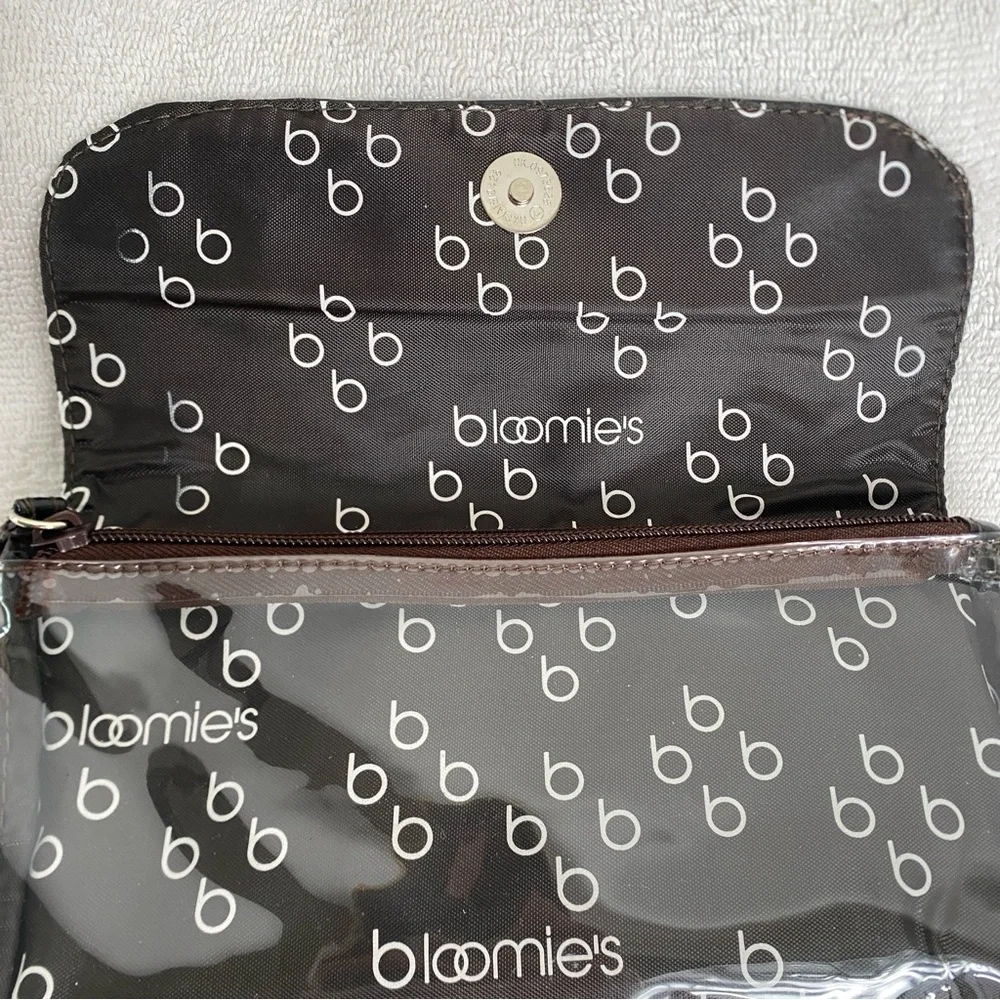 Barr + Barr New York Women's Brown Faux Croc Makeup Small Toiletries Bag Travel
